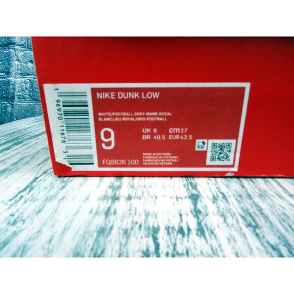 Nike Dunk Low "Game Royal" White/Football Grey-Game Royal Men Size 9 NIB - Picture 2 of 9